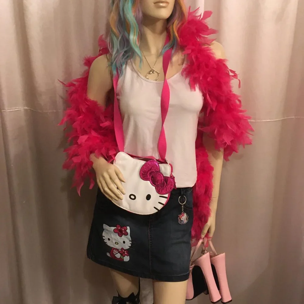 ADORABLE vintage custom hello kitty skirt and matching necklace! - Picture 3 of 14